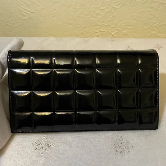 🇫🇷CHANEL authentic choco bar patent leather wallet - Picture 2 of 16